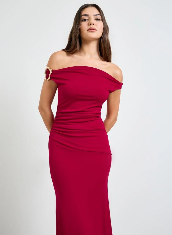 تايك تو Burgundy Off Shoulder Maxi Dress with Buckle Detail