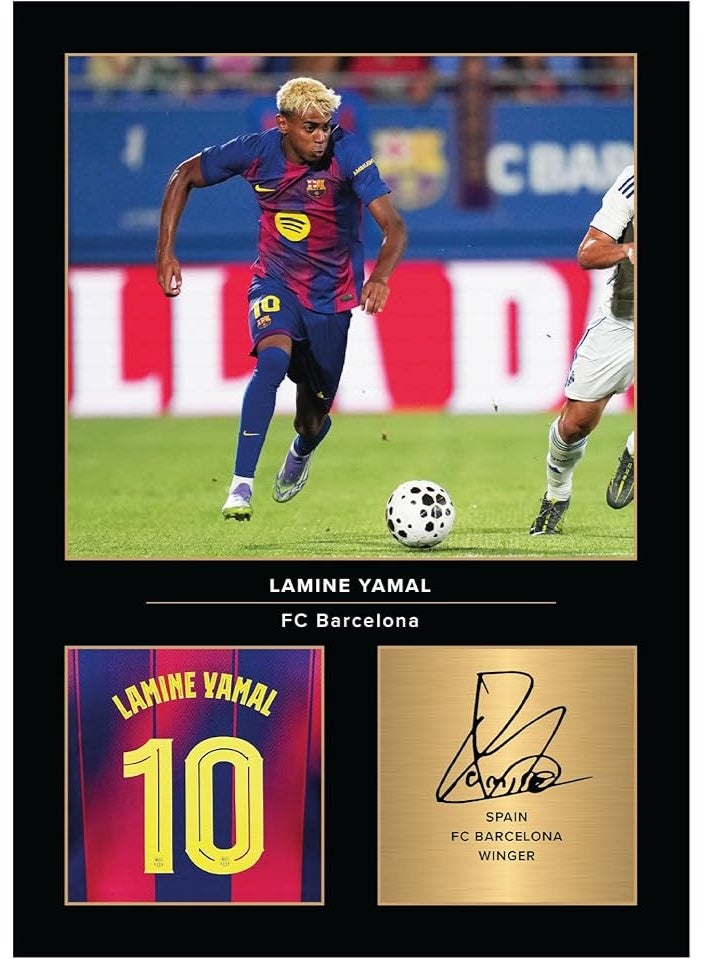صورة مطبوعة بحجم A4 موقعة من لامين يامال، لاعب برشلونة، هدية مثالية لعشاق برشلونة. توقيع مُعاد إنتاجه رقميًا، بدون إطار.