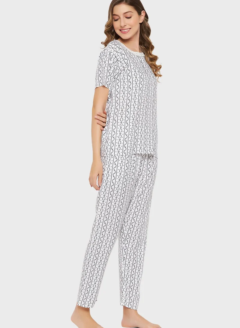 Clovia Printed Top & Pyjama Set