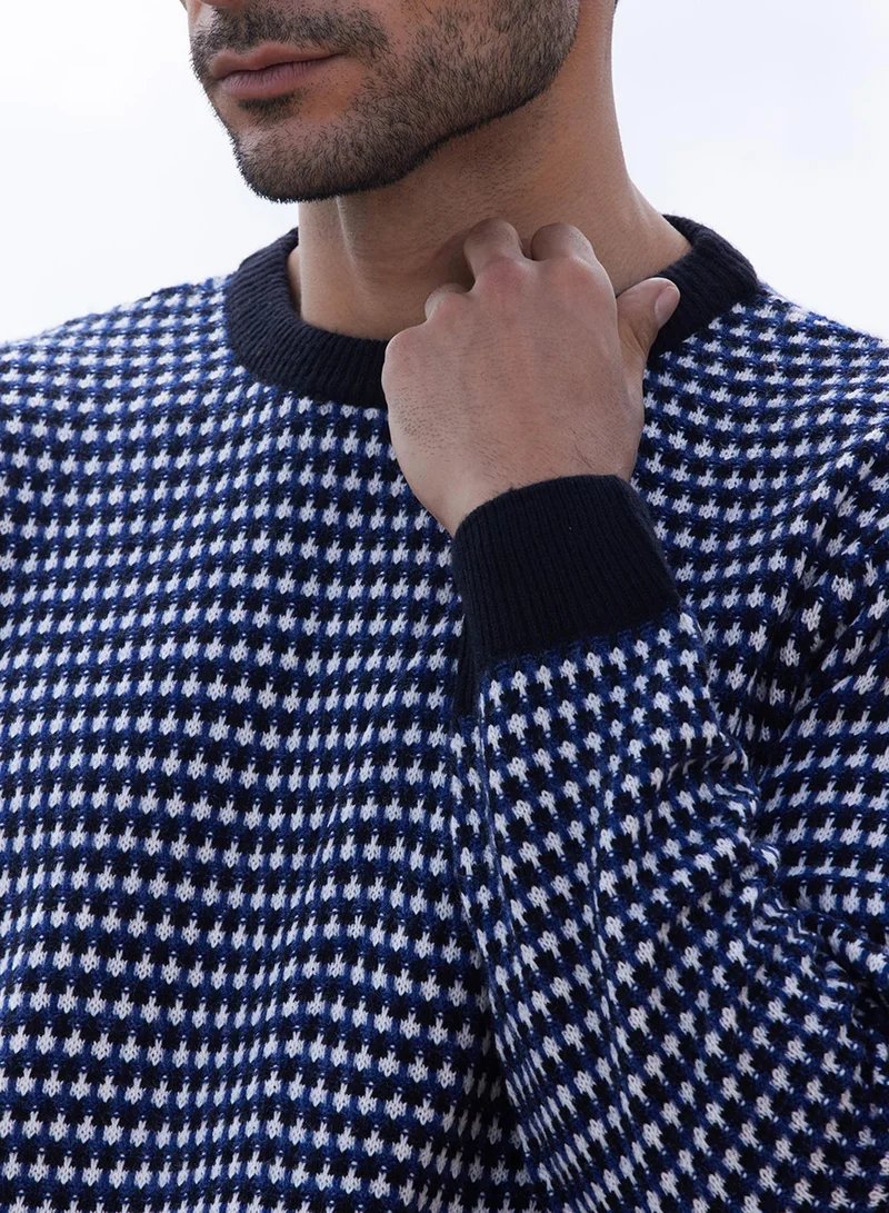 Campus Sutra Men's Black & White Contrast Textured Knit Sweater