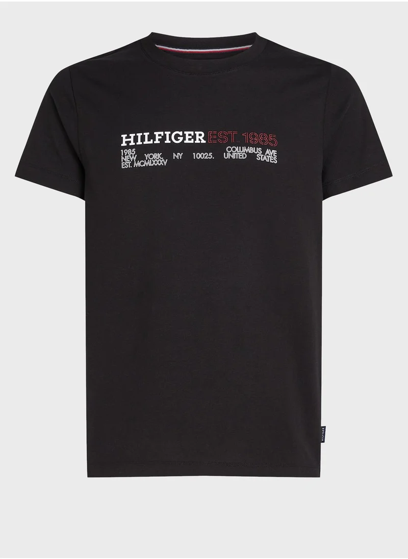 TOMMY HILFIGER Chest Logo Crew Neck T-Shirt
