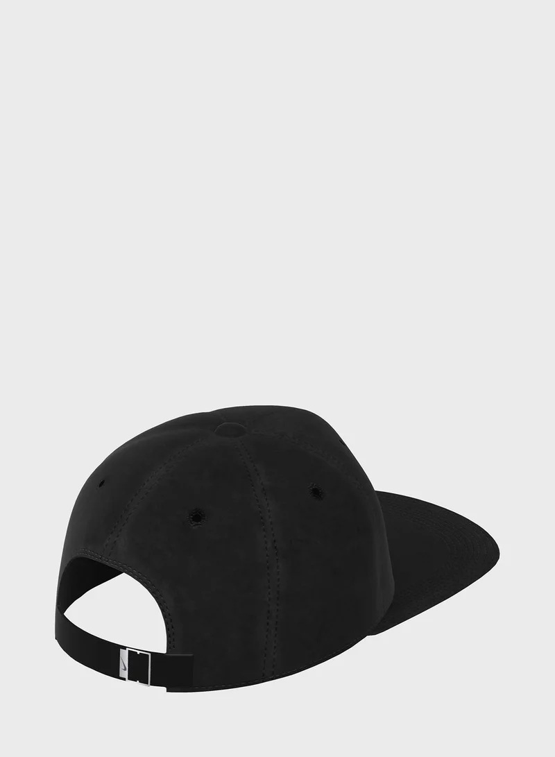 Nike Swoosh Club Cap