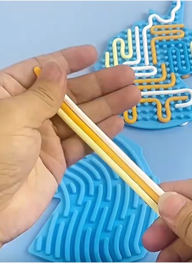 2 Pcs Unicorn Silicone Compression Decompression Boards, Puzzle Children's Decompression Toy Twist Board, Random Color New Sensory Activity Board, Random Color Silicone Strip 18x17cm