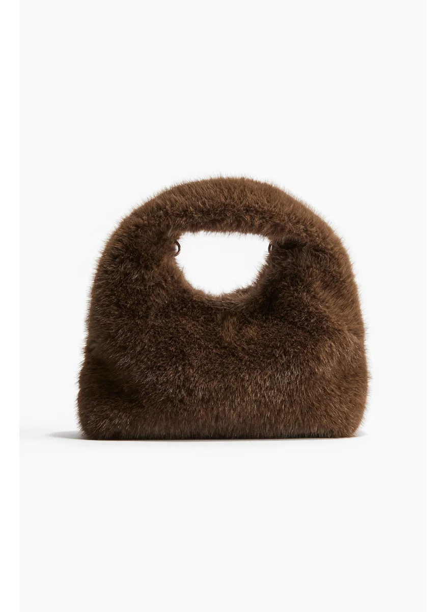 اتش اند ام Fluffy Crossbody Bag