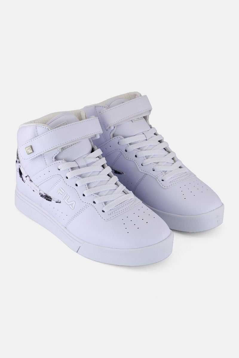 FILA أحذية خارجية للنساء بإغلاق فيلكرو 13، بيضاء - Image 1