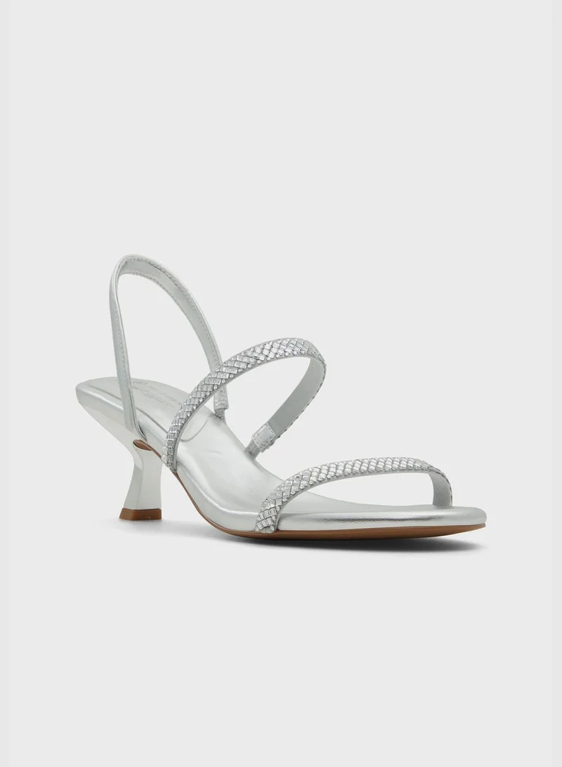 كول ات سبرنج KITT Low-Heel Sandals