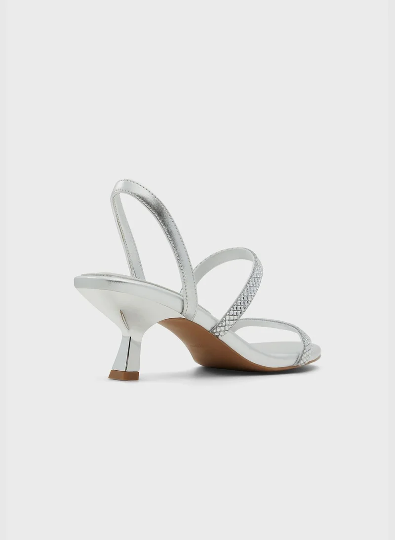 كول ات سبرنج KITT Low-Heel Sandals