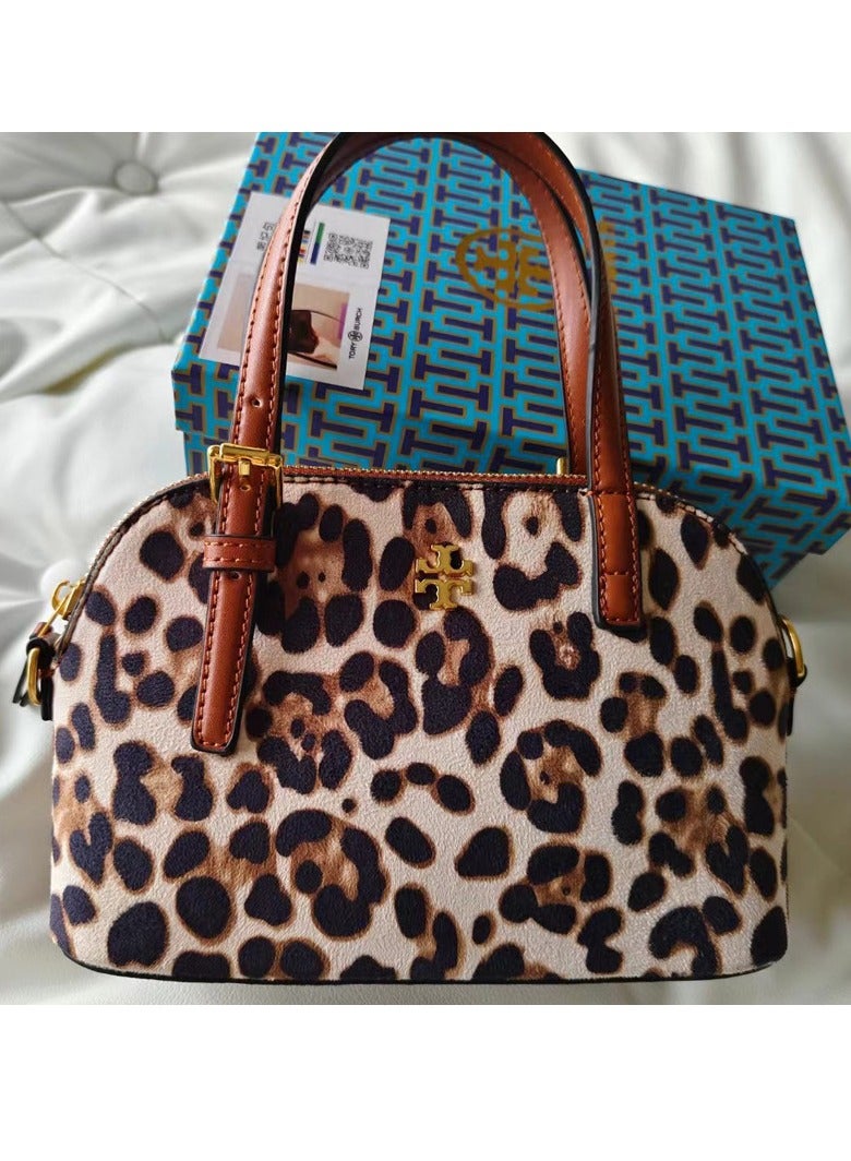 بورش حقيبة كتف توري بورش فاشن كروس بودي مقاس 20*7*14 سم - Image 1