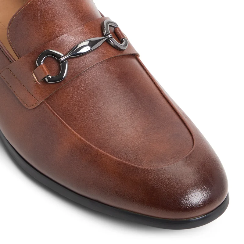 كول ات سبرنج Corbett Loafers