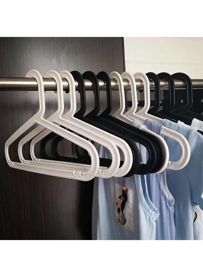 White Plastic Clothes Hanger Non Slip Dual Use For Wet And Dry Space Saving Home Storage - Image 2