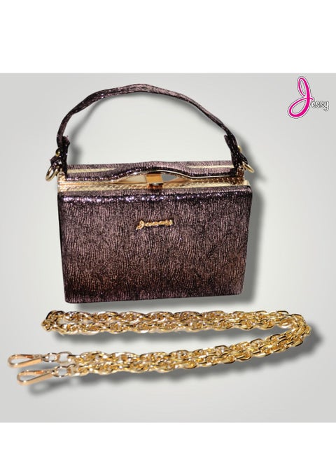 شنطه سواريه بجليتر وبسلسله ذهبيه شيك جدأ لجميع السهرات والمناسبات السعيدة حريمي ماركه Jessy نبيتي الـلون GR-549