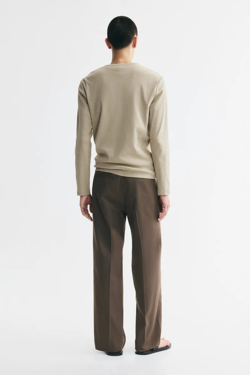 H&M  Relaxed Fit Wide tailored trousers for Men | Best Price UAE