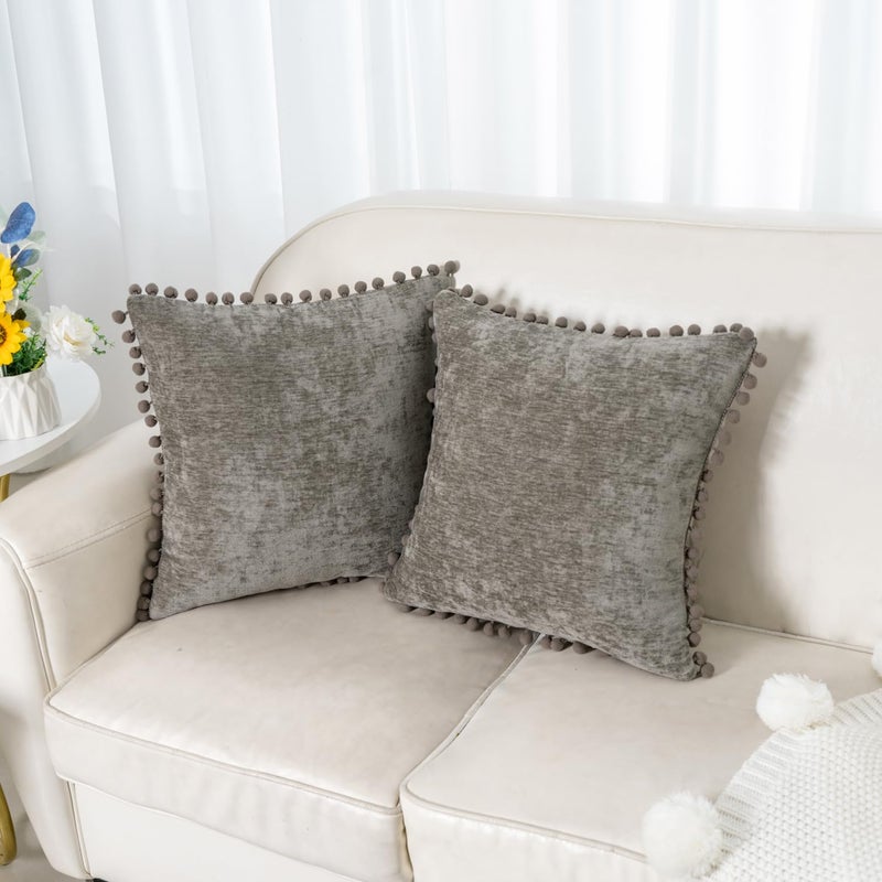 Hwy 50 Covative Throw Pillow Coverts Set Cushion With with Pom Poms Pack of 2 Chenille Solid Soft Pillowcase لأريكة أريكة غرفة المعيشة 20 × 20 بوصة رمادية رمادية - Image 2
