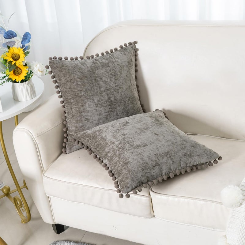 Hwy 50 Covative Throw Pillow Coverts Set Cushion With with Pom Poms Pack of 2 Chenille Solid Soft Pillowcase لأريكة أريكة غرفة المعيشة 20 × 20 بوصة رمادية رمادية - Image 3