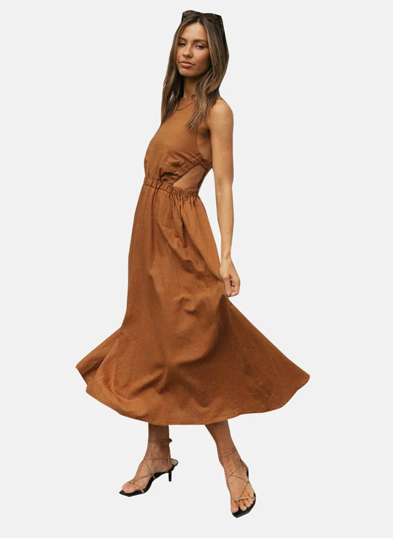 يونيكي Brown Boat Neck Solid Fit & Flared Dress