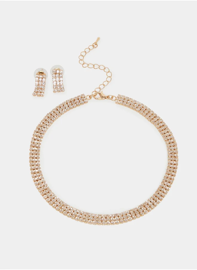 ستايلي Set of 2 - Embellished Earrings and Necklace