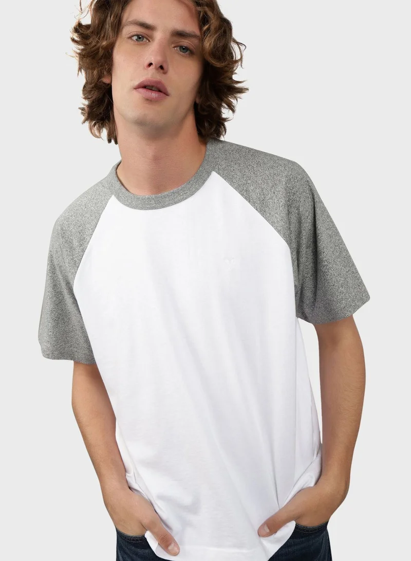 American Eagle Essential Crew Neck T-Shirt