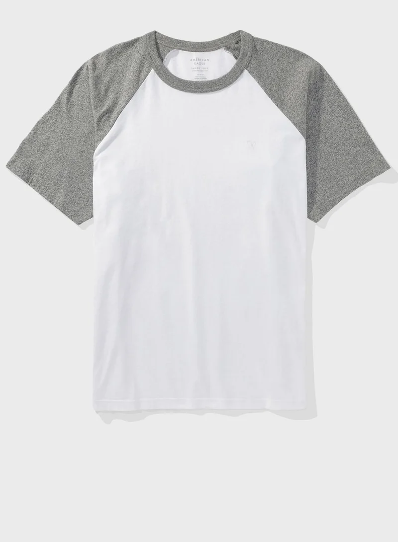 American Eagle Essential Crew Neck T-Shirt