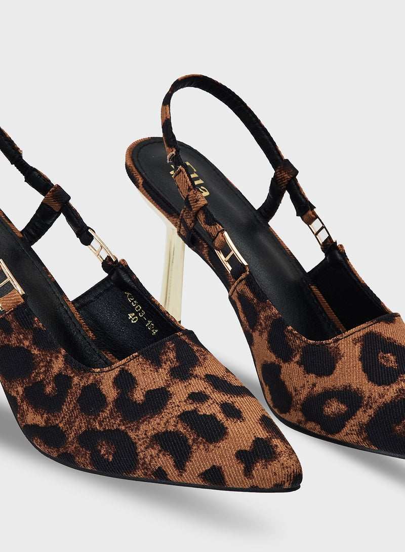 ايلا حذاء بكعب مدبب بحزام خلفي - Image 4