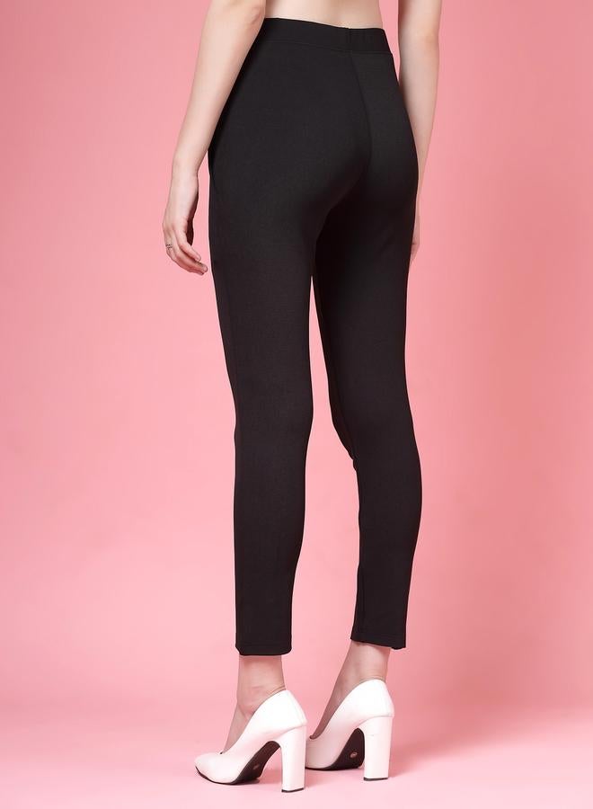 PAUSE PAUSE Women Black Solid High-Rise Cropped Skinny Pants - Image 4
