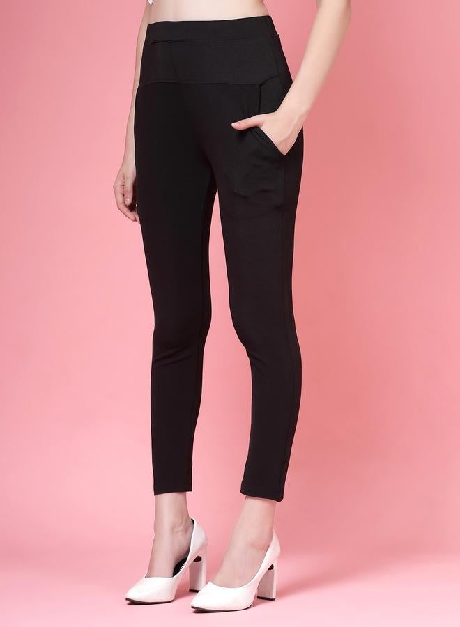 PAUSE PAUSE Women Black Solid High-Rise Cropped Skinny Pants - Image 2
