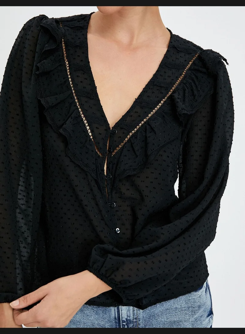 كوتون Buttoned V Neck Ruffle Puff Sleeve Chiffon Shirt