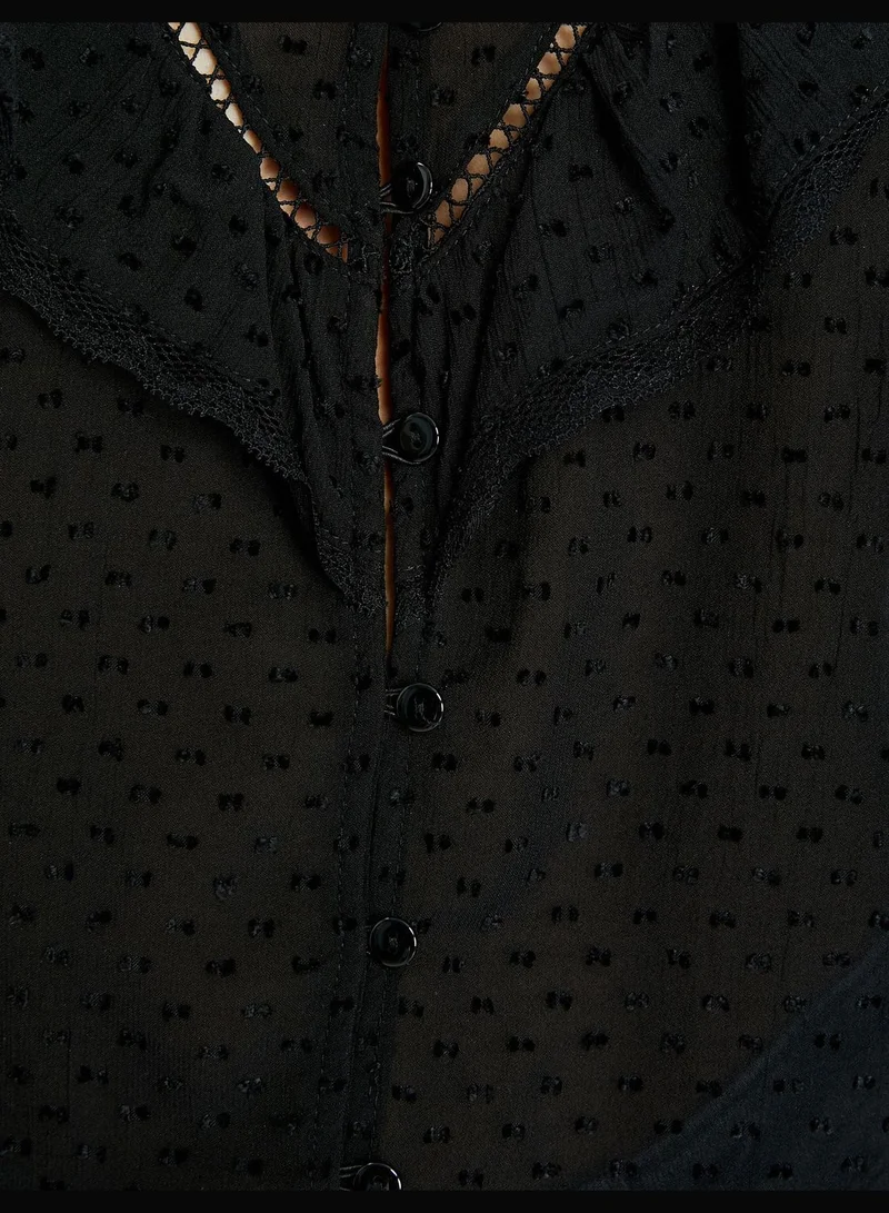 كوتون Buttoned V Neck Ruffle Puff Sleeve Chiffon Shirt