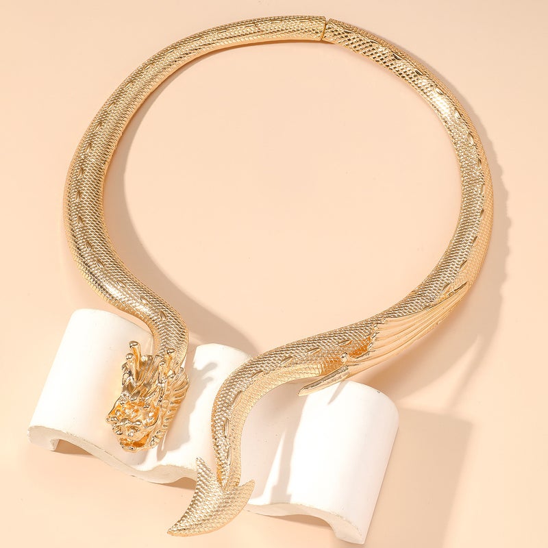 Retro exaggerated open snake necklace personalized Dragon New Year dragon year symbol good meaning couple collar Golden Dragon (165) G