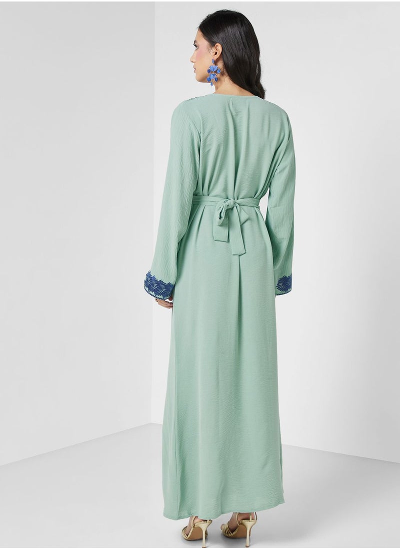 hayas closet - Embroidered Belted Jalabiya - Image 1