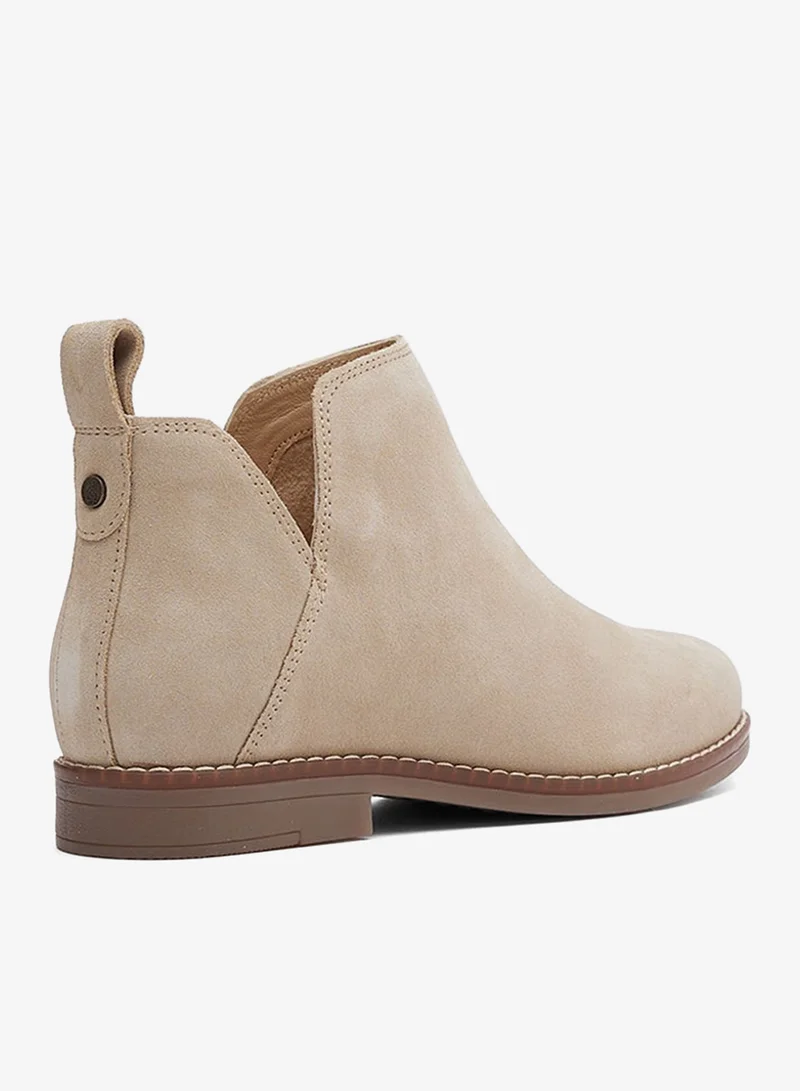 Hush Puppies  Hush Puppies Mazin Cayto Bootie for Women | Best Price UAE