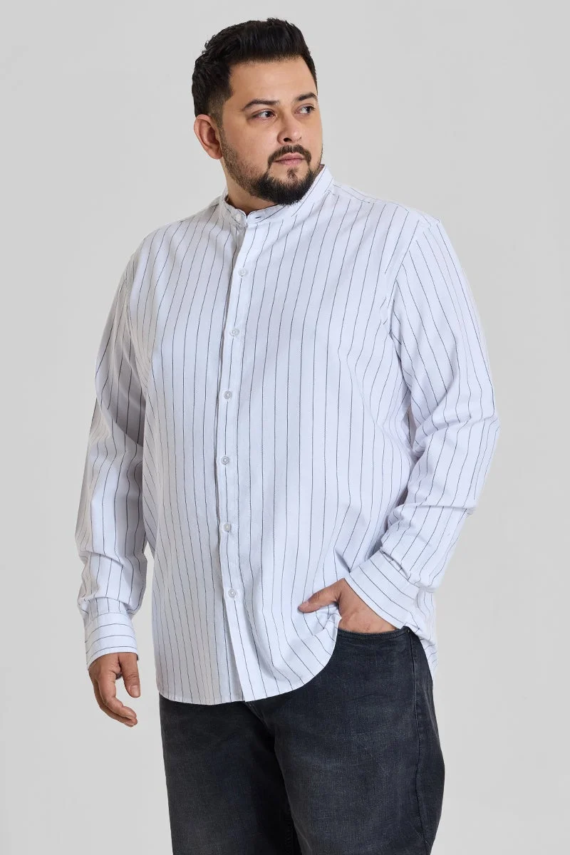 سنيتش قميص أبيض مقاس عادي كبير