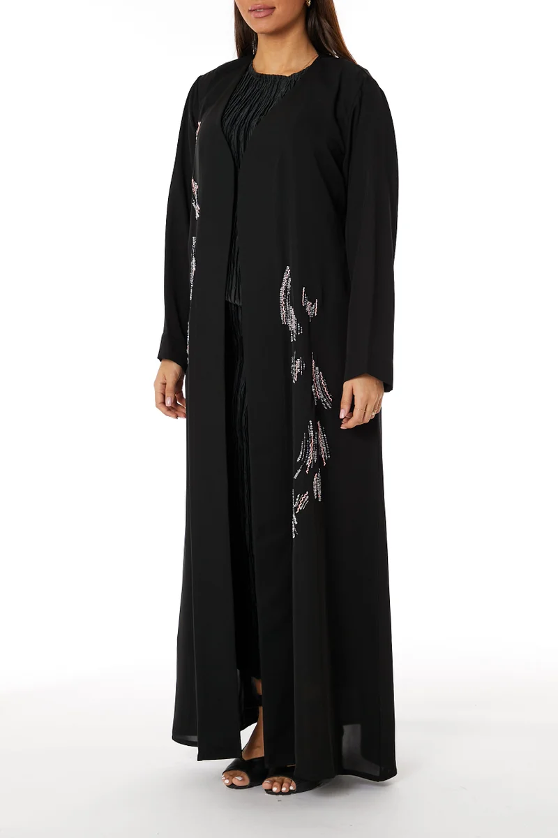 Moistreet Embroidered Flared Sleeve Abaya