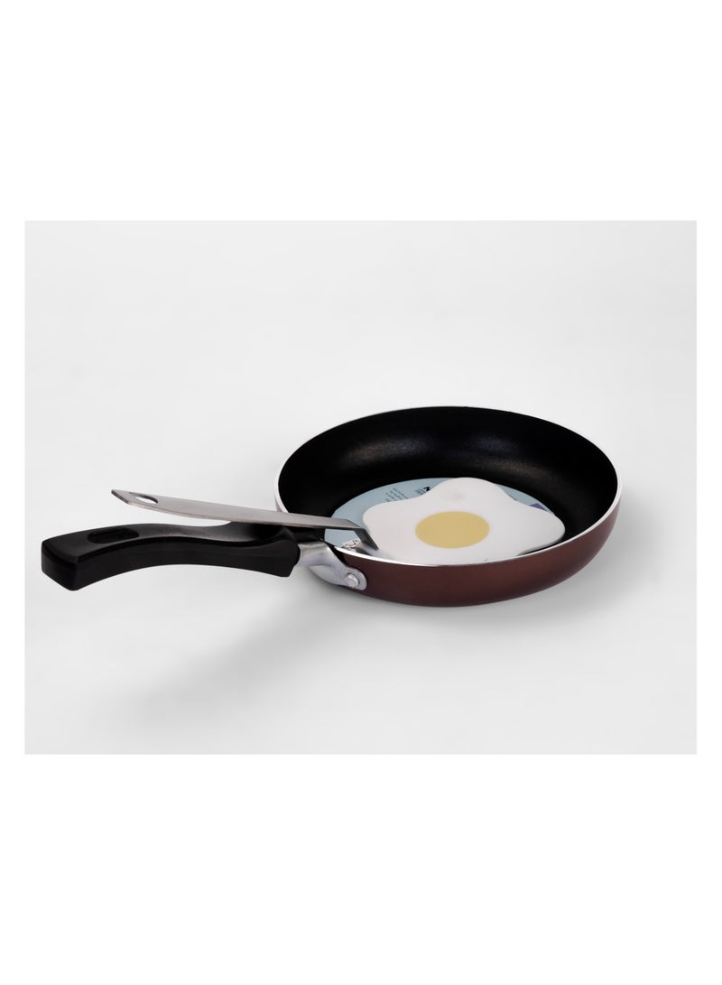 Wilson Aluminum Non-Stick Mini Frying Pan 14 cm (Red) | Compact Egg Pan | Lightweight & Easy Clean | Ideal for Single Serve Cooking - Image 2