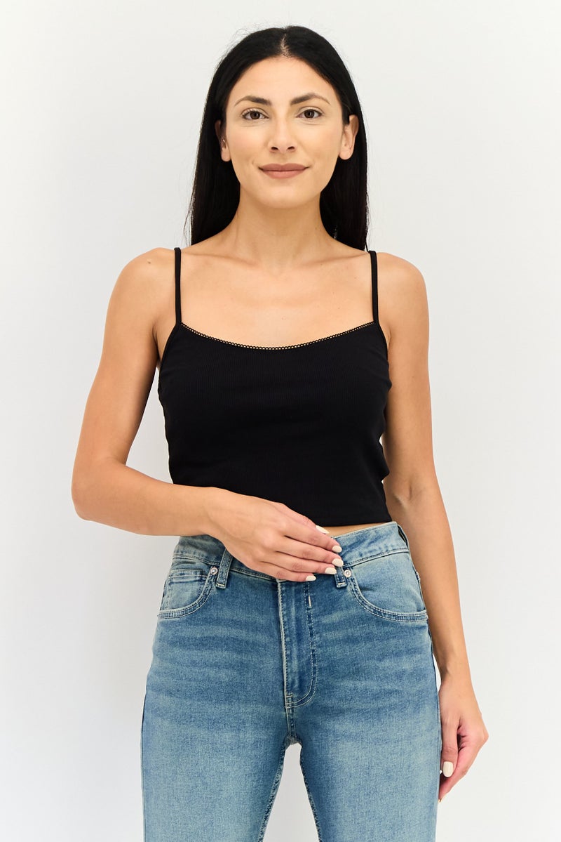 FOREVER 21 Women Scoop Neck Sleeveless Solid Crop Top, Black - Image 1