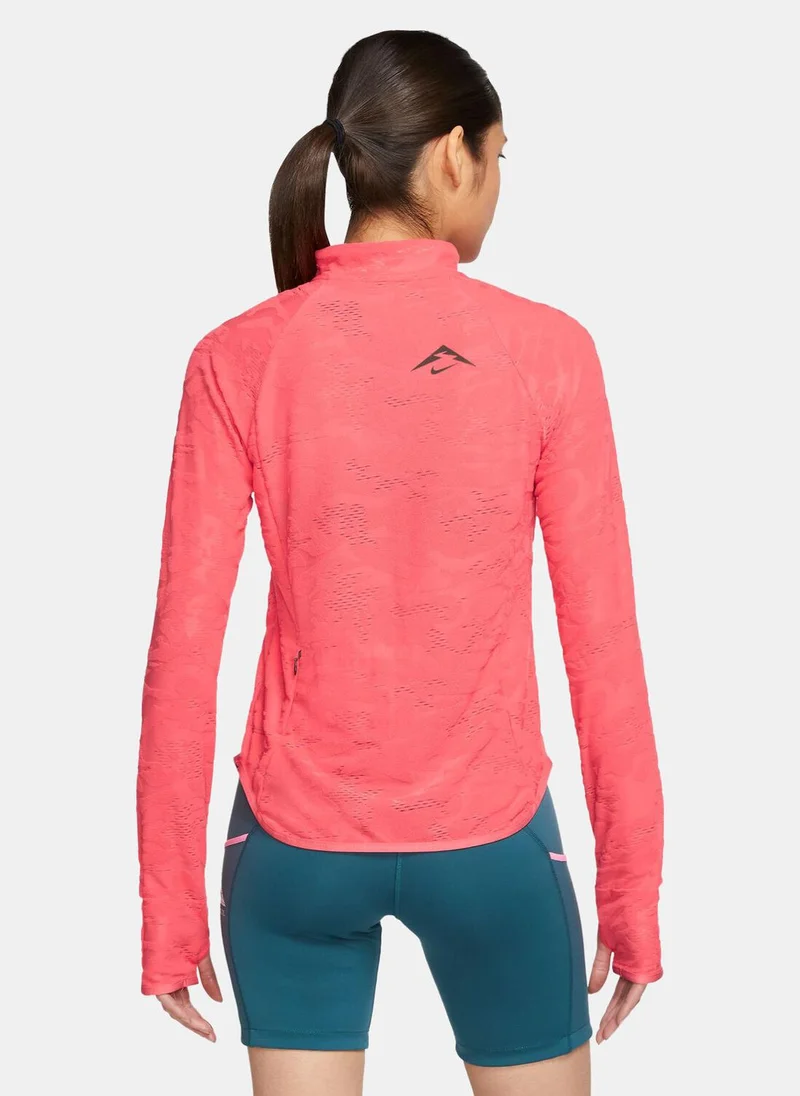 Nike Women's Dri-FIT 1/4-Zip Mid Layer Trail T-Shirt