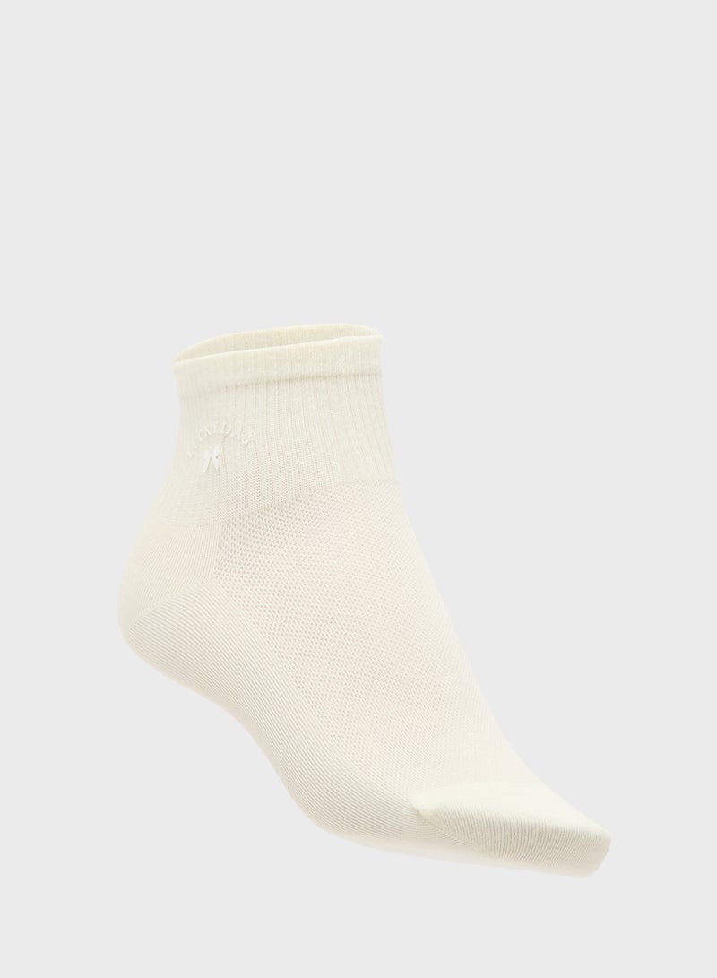 جينجر جوارب قطنية للكاحل بثلاث قطع بتفاصيل فيونكة - Image 4