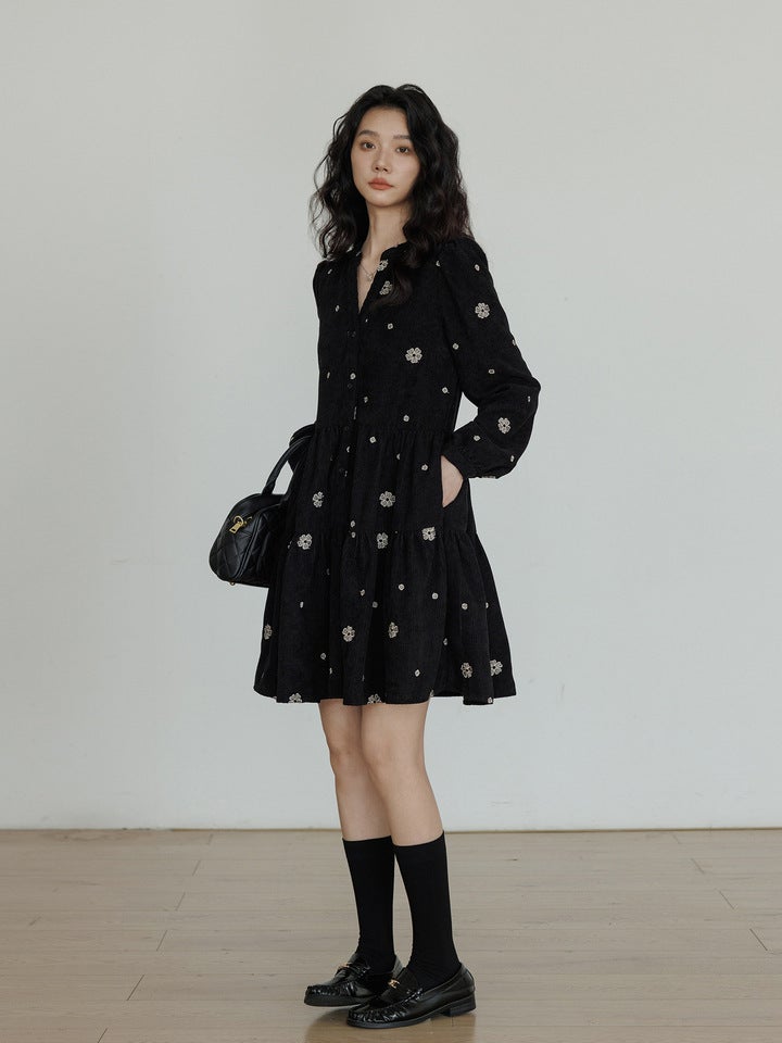 Hepburn style dress, elegant feminine daily styling - Image 1