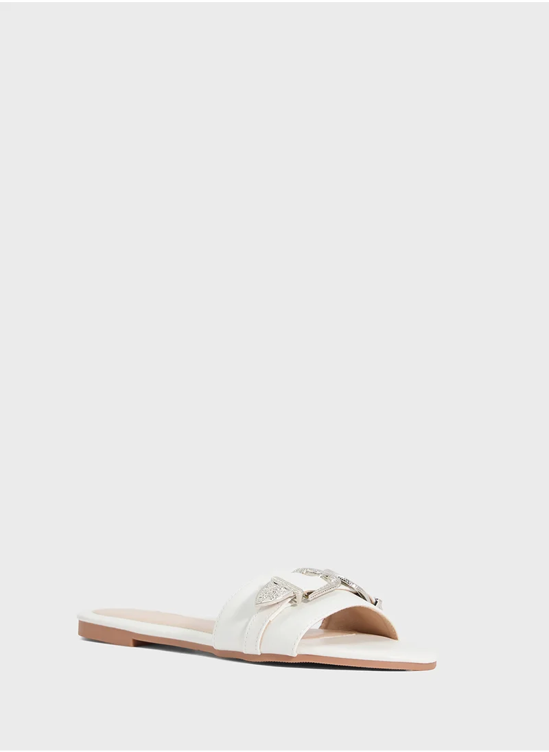 ELLA Flat Sandal With Buckle