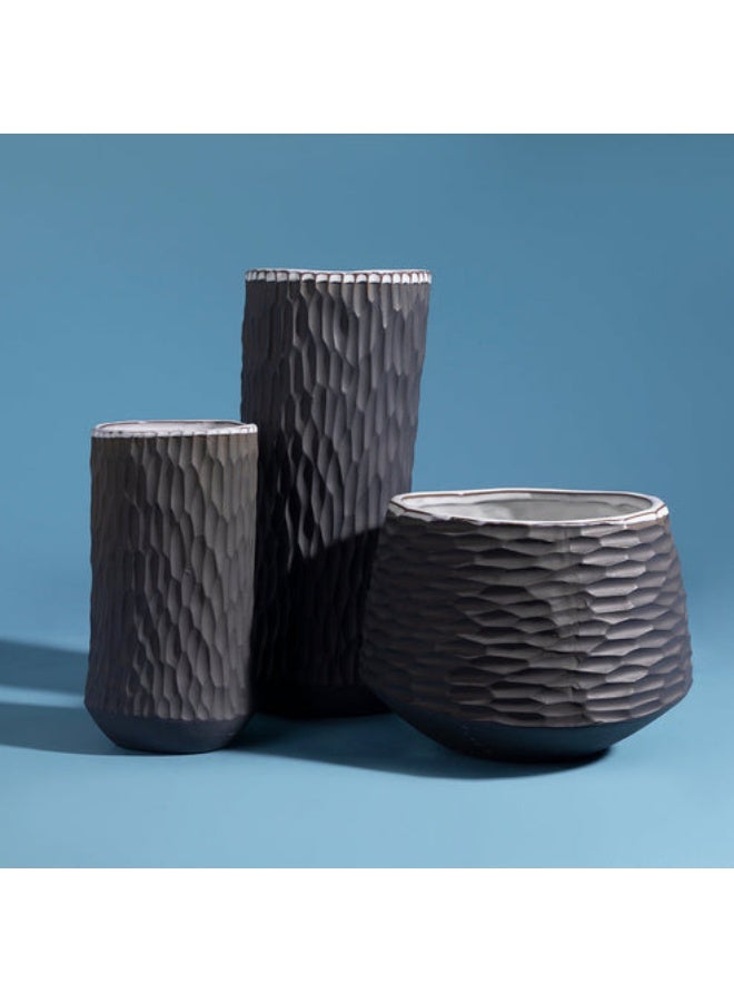 E.V.A Astrogranite Porcelain Vase  - Image 2