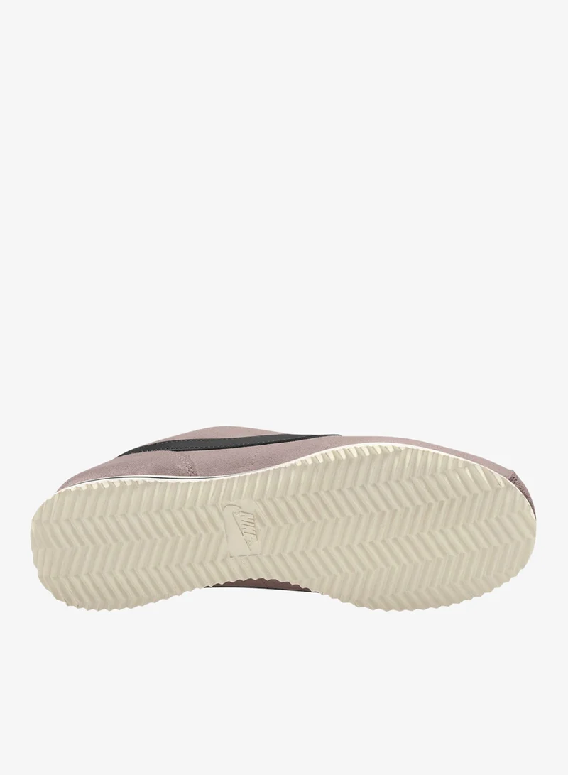 نايكي كورتيز سويد