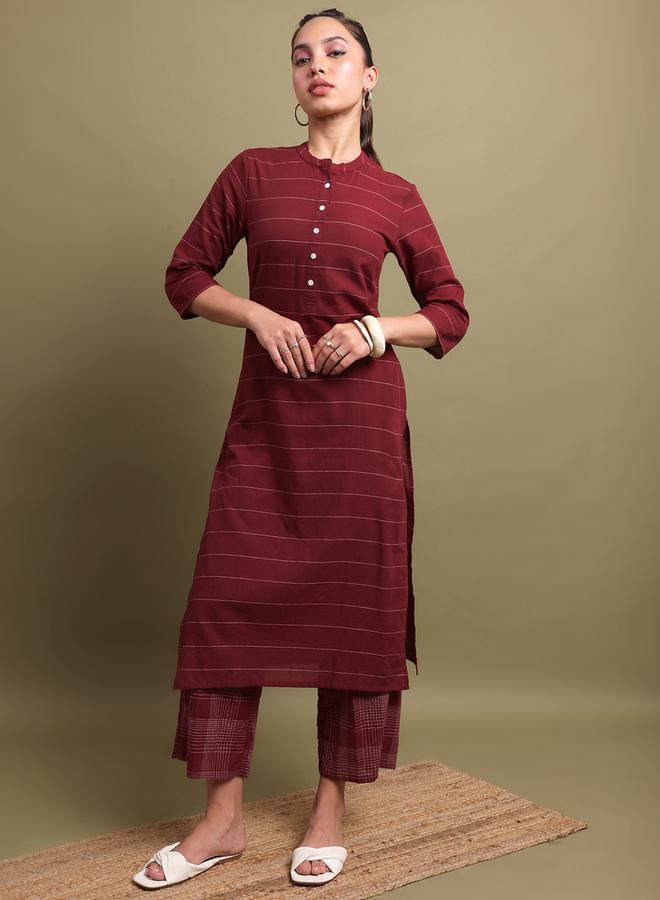 فيشود كُرتا بخطوط أفقية وأعمال تطريز من ستايلي - Image 2