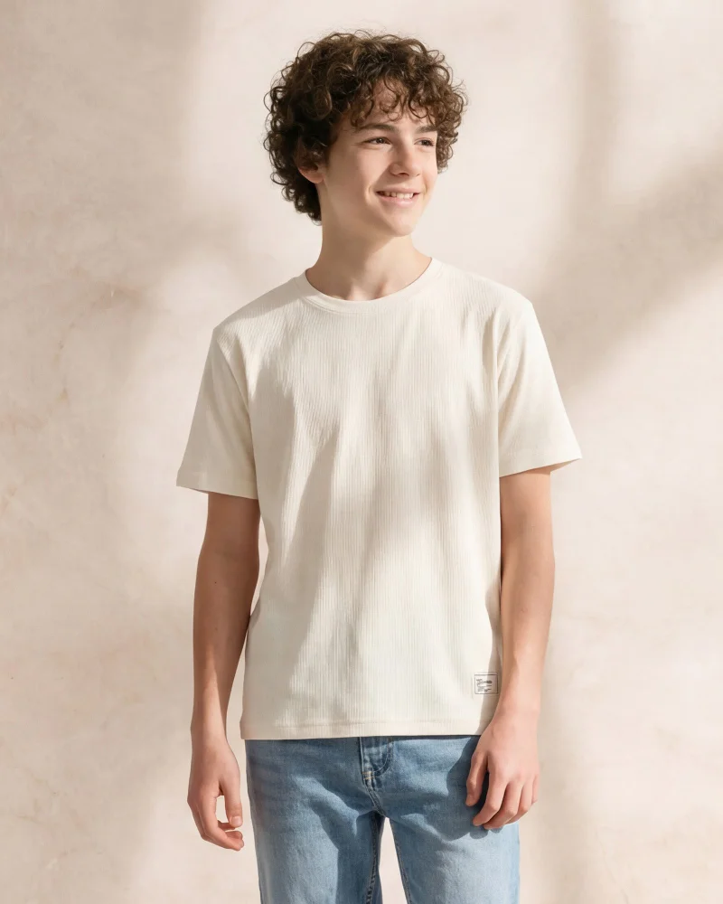 ردتاغ Boys Ivory Plain T-Shirt
