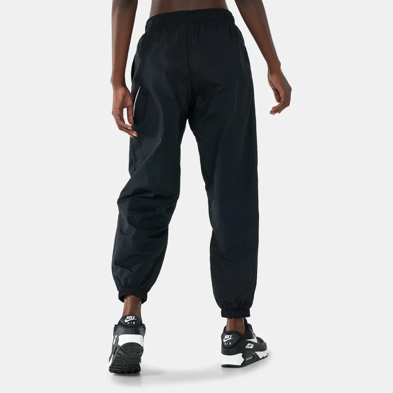 Nike black Women's Sportswear Essential Easy Woven Sweatpants for Women | Best Price UAE