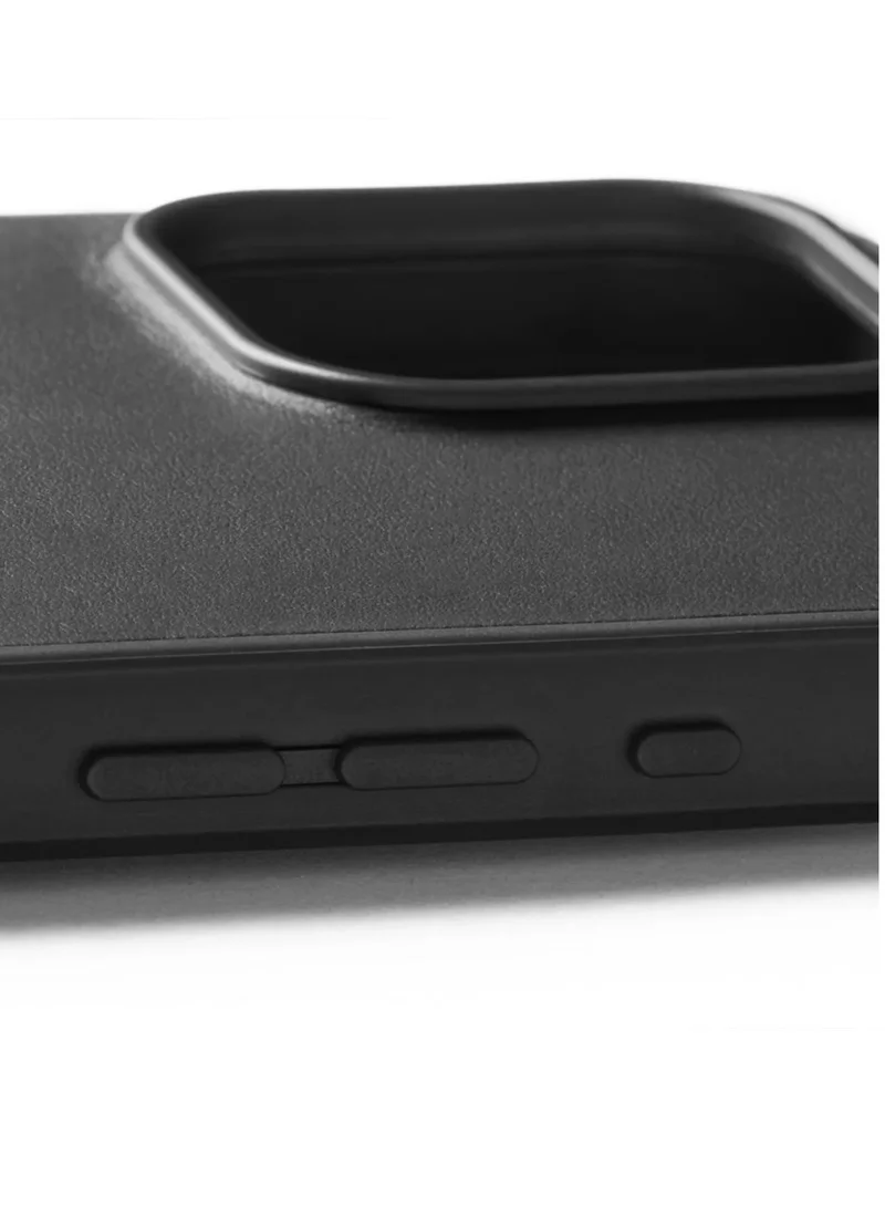 Mujjo iPhone 16 Pro Max with the Full Leather Case in Black with MagSafe and Shield Case