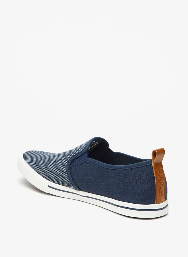 لي كوبر Men's Slip-On Canvas Shoes