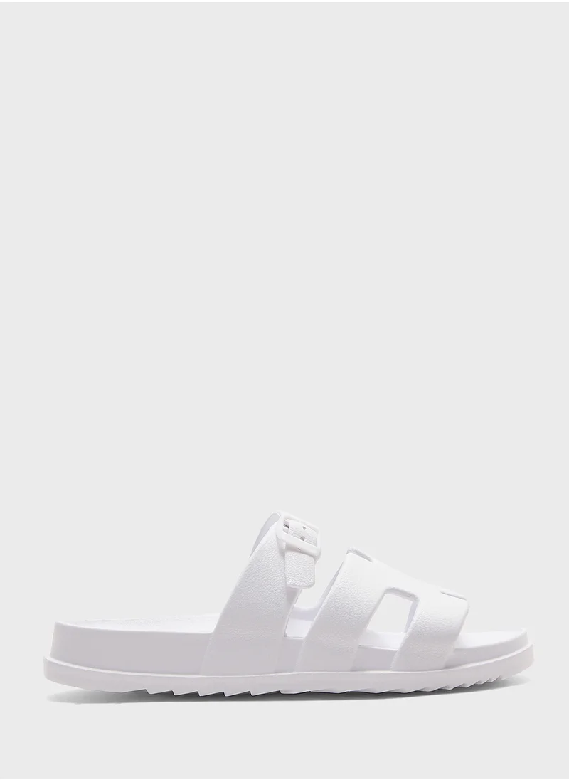 ستيف مادن Darliing Multi Strap Flat Sandals