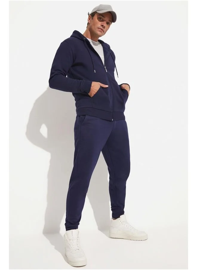 JUNE June Men Relaxed Fit Normal Waist Sweatpant Navy