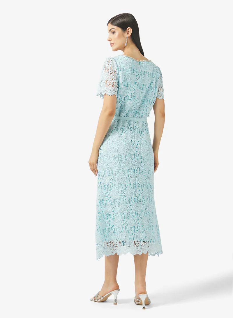 ايلا ليمتد اديشن فستان حورية البحر بالدانتيل