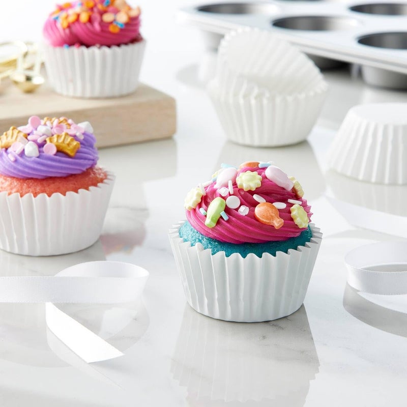Caperci Heavy Duty Standard White Cupcake Liners 150 Counts - Grease-Resistant Paper Muffin Baking Cups, Odorless, No Muffin Pan Needed, Easily Peels (White) - Image 2