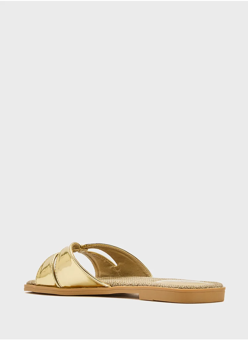 ايلا Ladies Flat Sandal